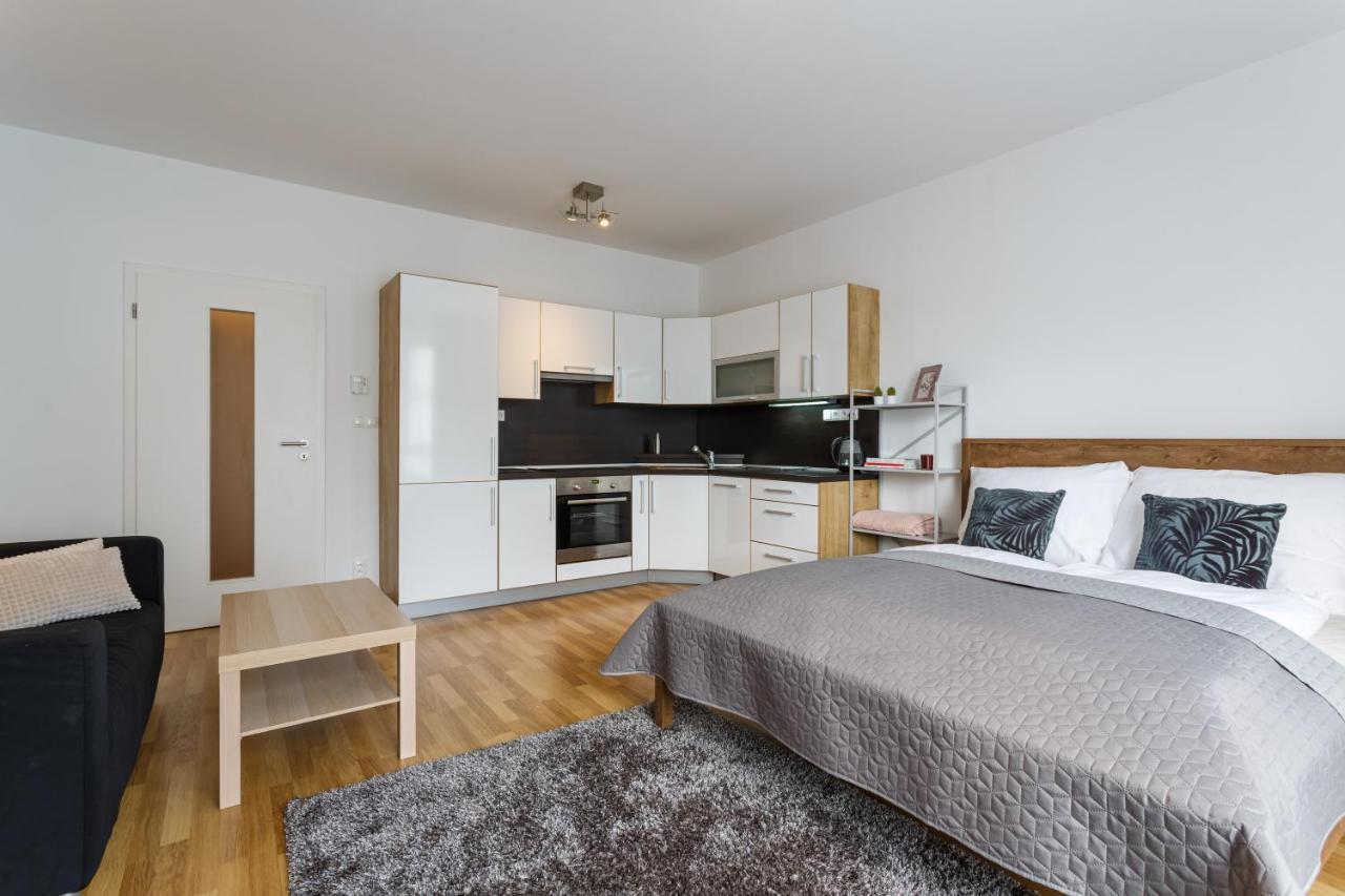 Golden Apartments Rezidence Nová Karolina Ostrava Exterior foto